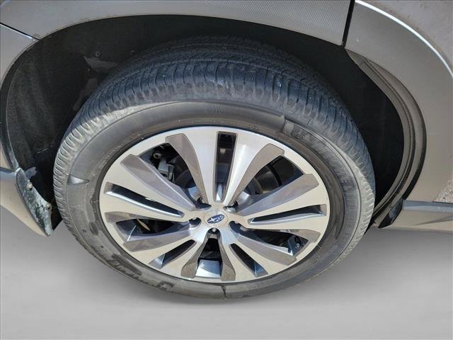 Used 2022 Subaru Ascent Limited w/ Technology Package AWD/4WD image 11