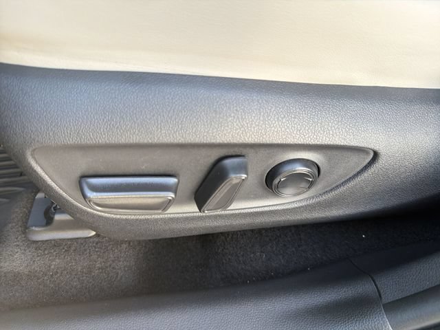 Certified 2023 Toyota RAV4 XLE Premium AWD/4WD image 27