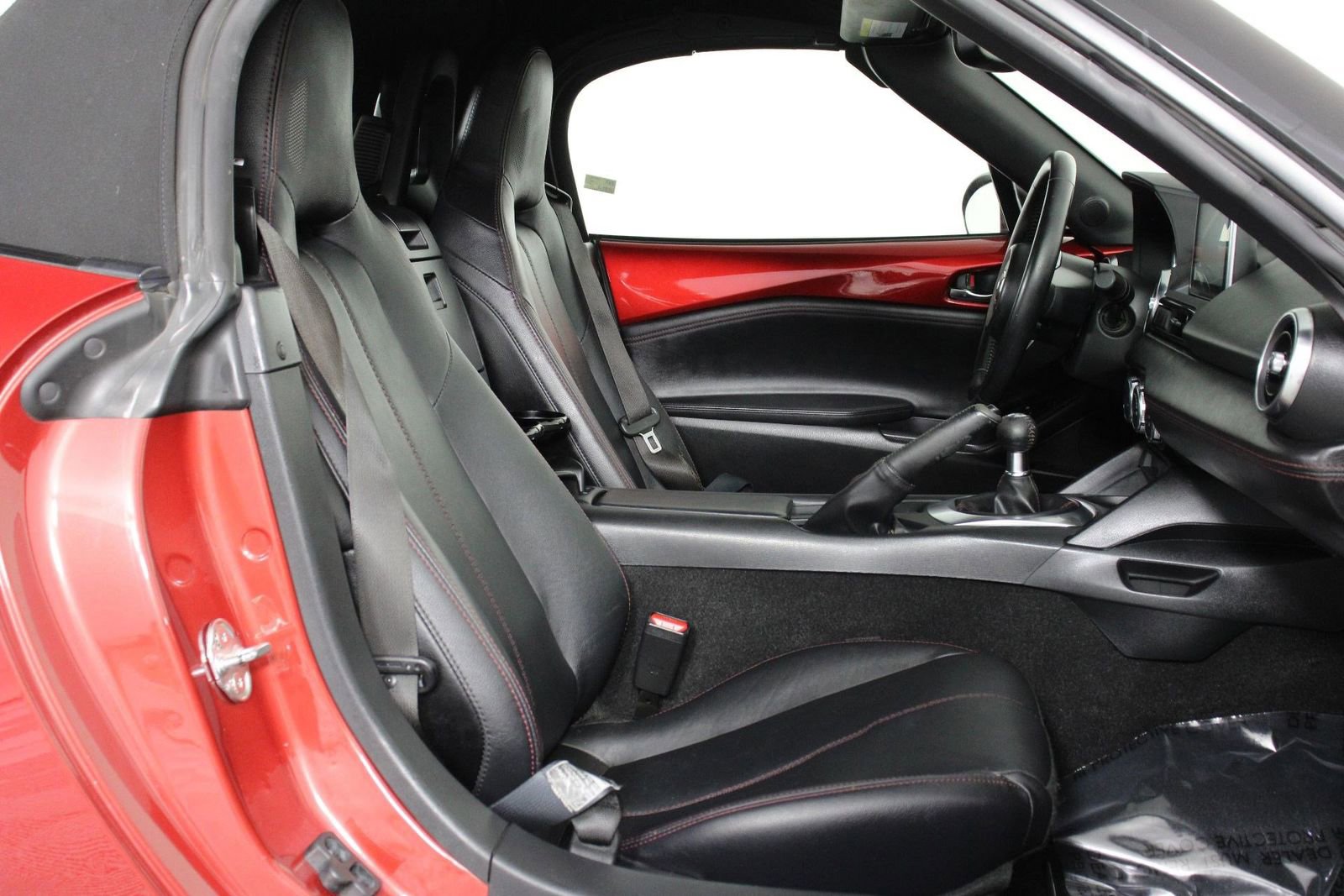 Used 2016 MAZDA MX-5 Miata Grand Touring image 28