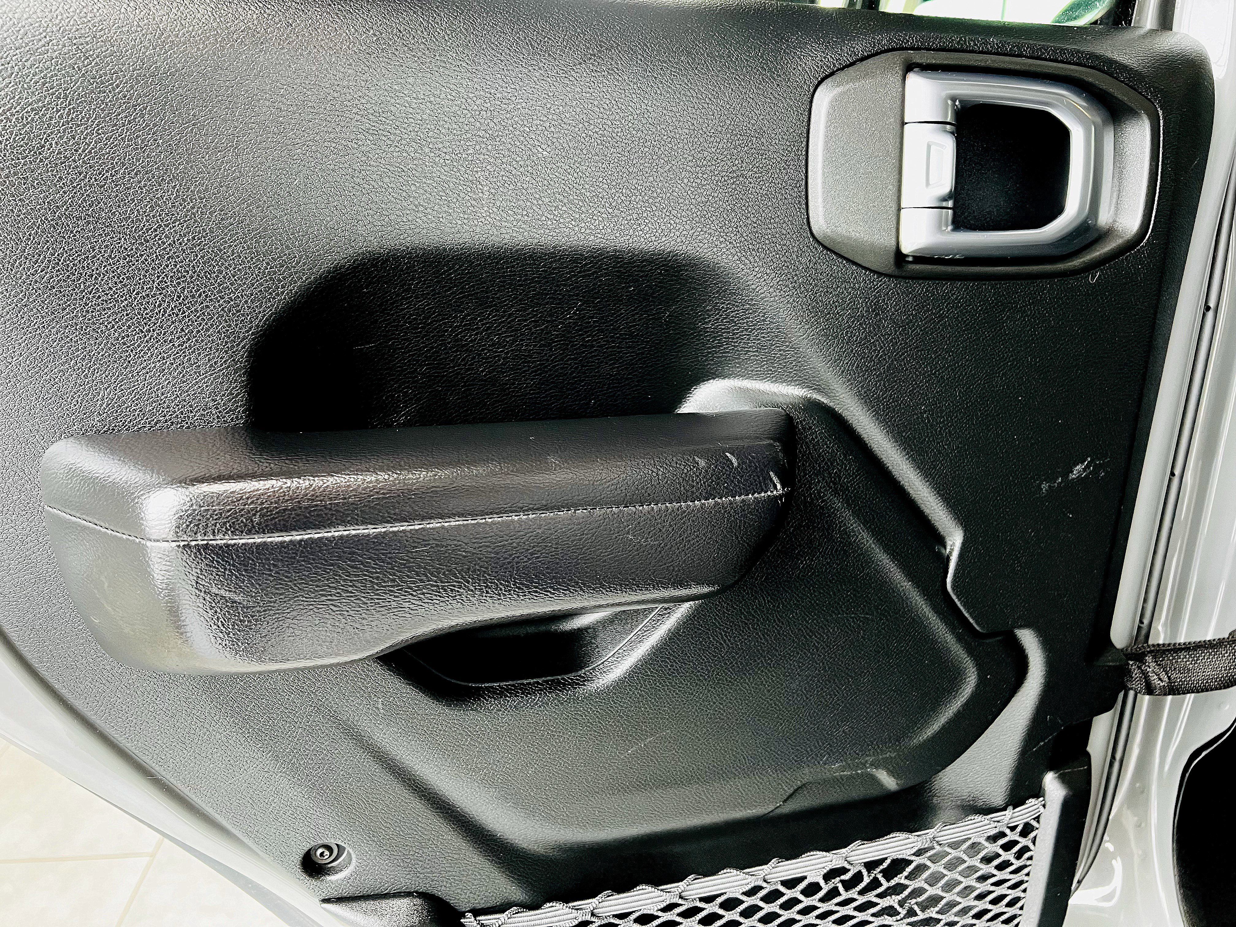 Used 2020 Jeep Gladiator Sport w/ Quick Order Package 24S image 18