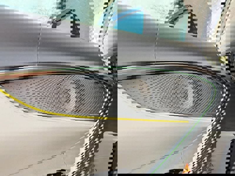 Used 2023 McLaren Artura image 11