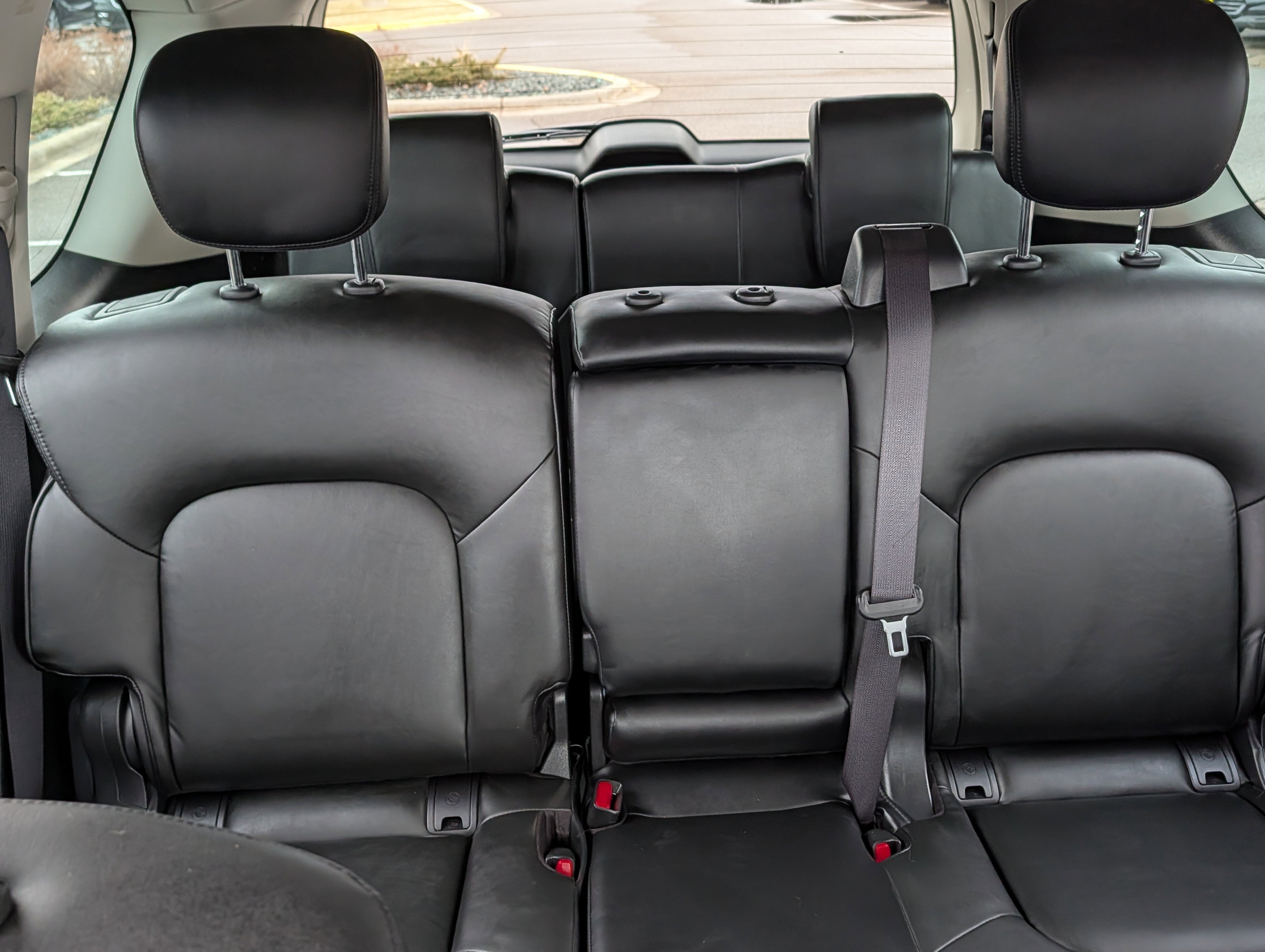 Used 2022 Nissan Armada SV w/ Cargo Package image 13