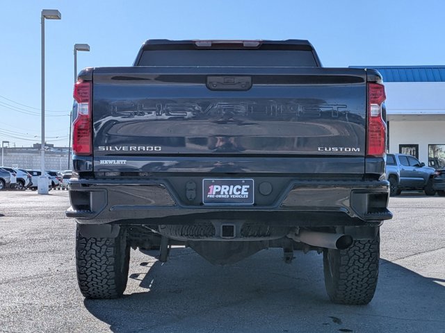 Used 2022 Chevrolet Silverado 2500 Custom w/ Custom Value Package image 6
