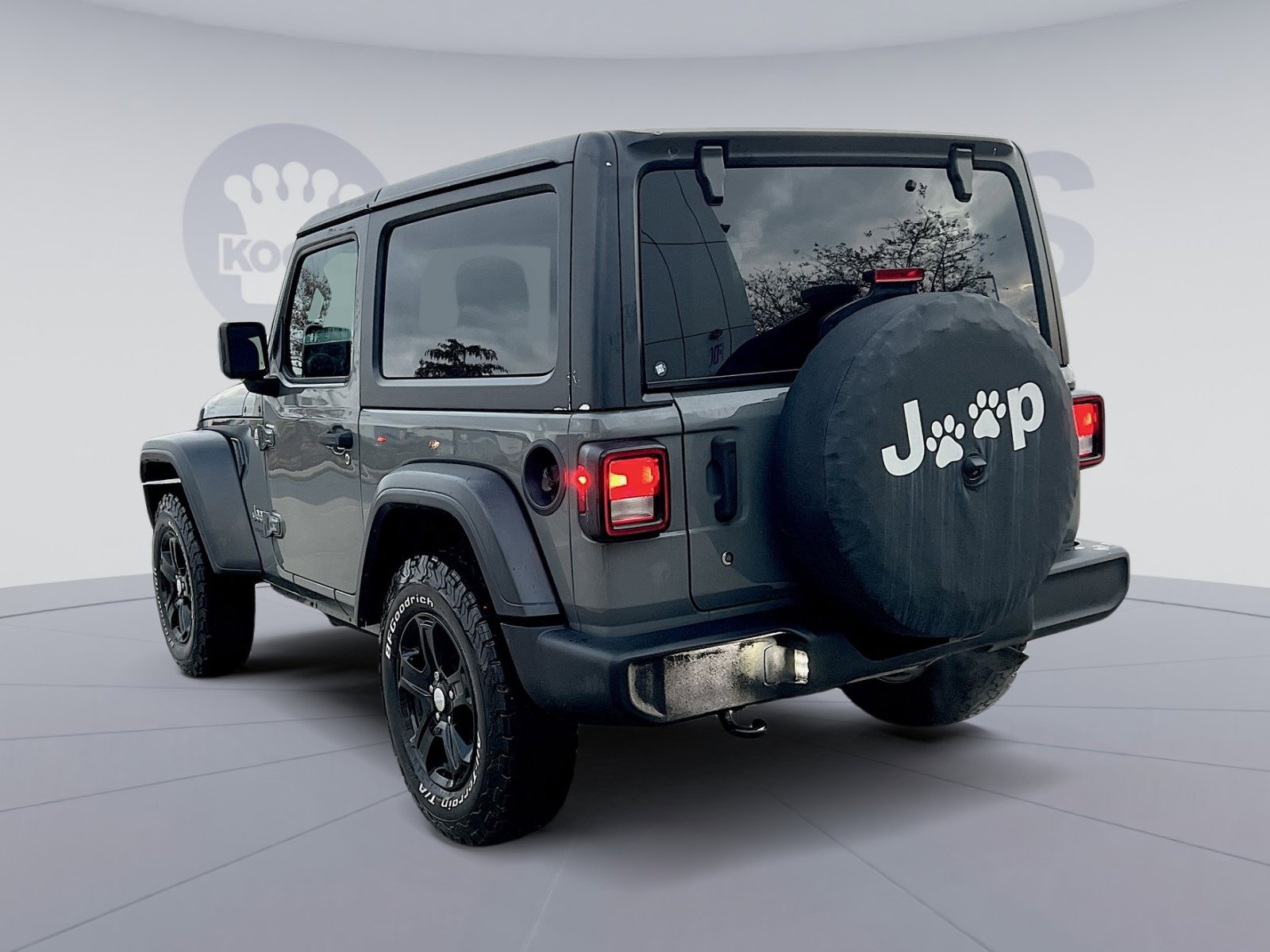 Used 2019 Jeep Wrangler Sport image 4