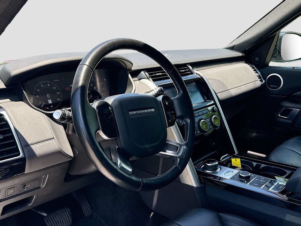 Used 2019 Land Rover Discovery HSE AWD/4WD image 9