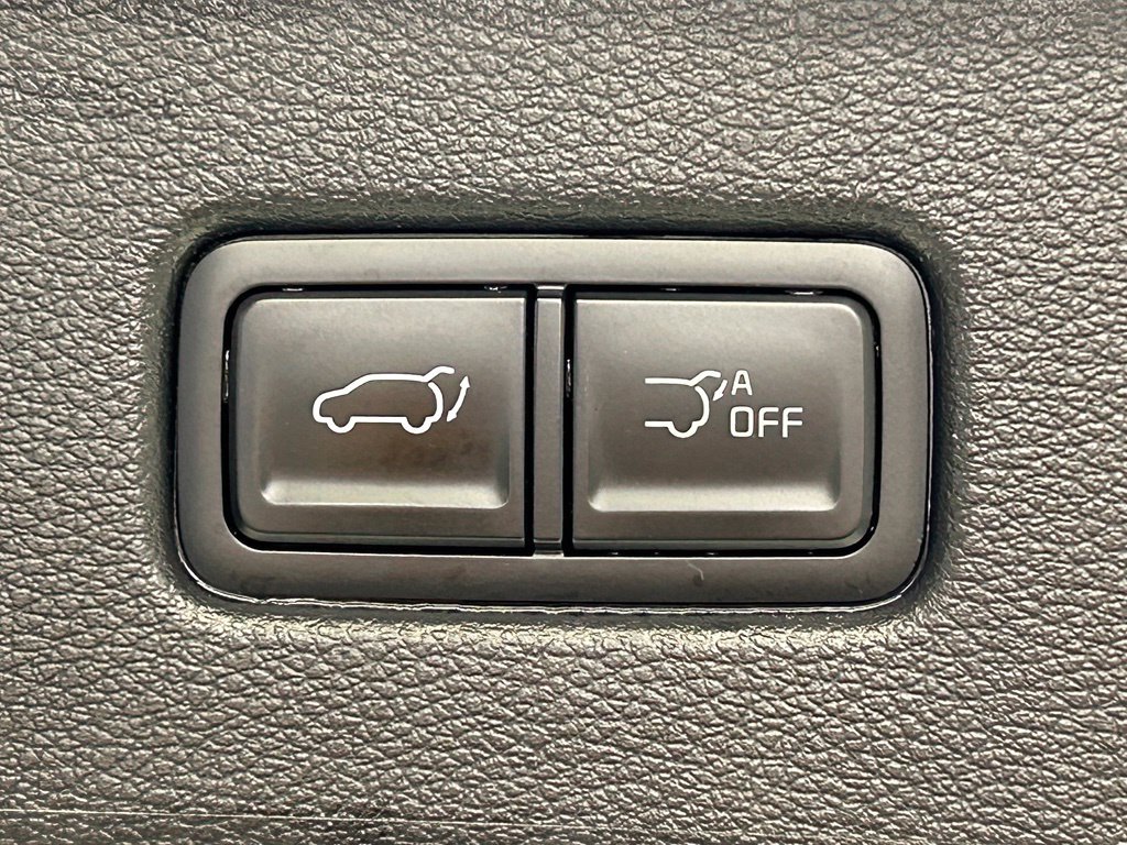 Used 2025 Kia Telluride S AWD/4WD image 15