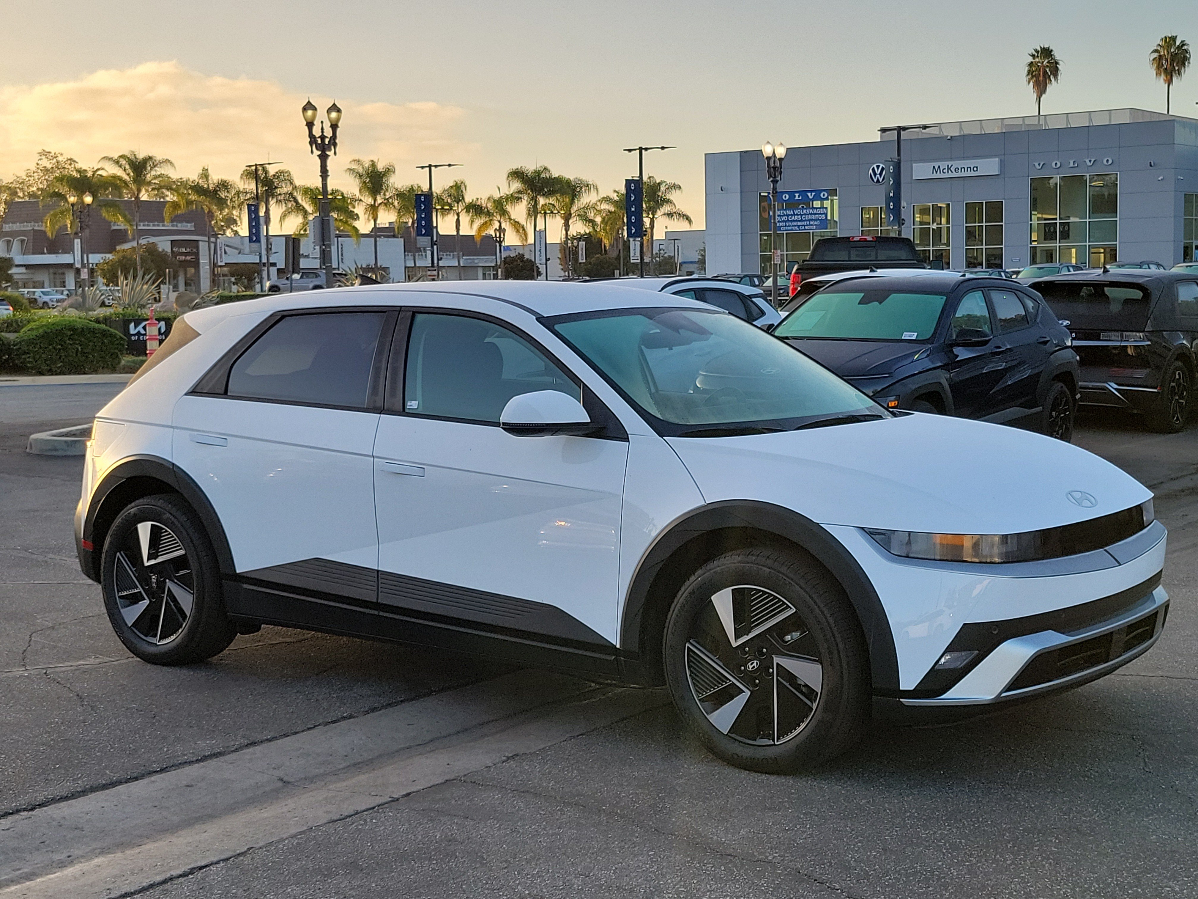 Certified 2025 Hyundai Ioniq 5 SE RWD image 26