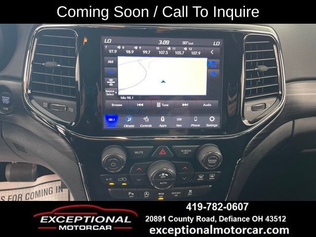 Used 2020 Jeep Grand Cherokee Altitude AWD/4WD image 41