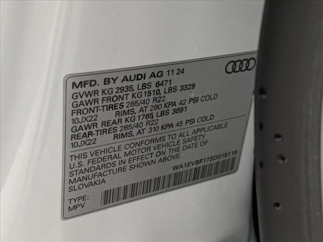 Used 2025 Audi Q8 Premium Plus AWD/4WD image 23