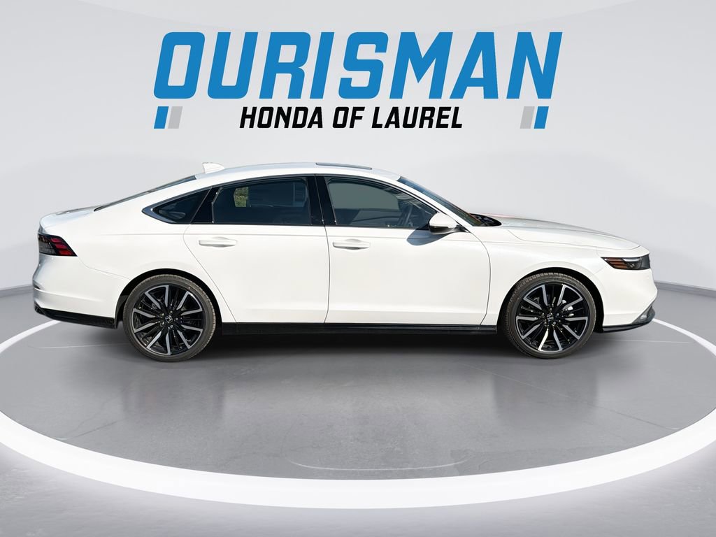 New 2026 Honda Accord Touring image 9