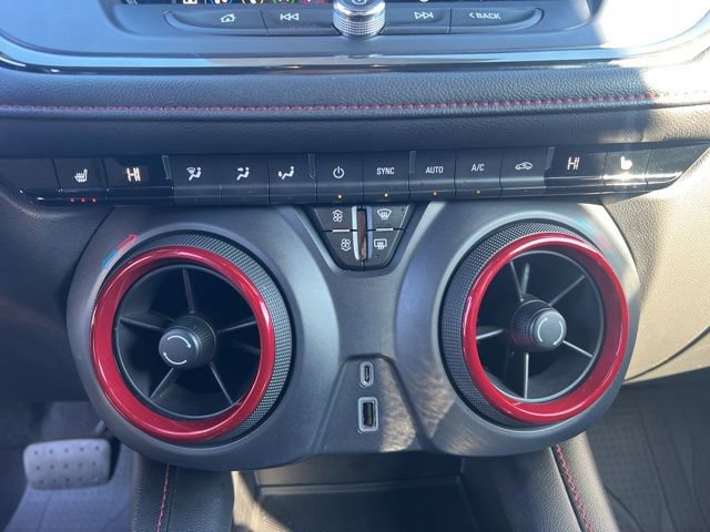 Used 2022 Chevrolet Blazer RS w/ LPO, Floor Liner Package AWD/4WD image 19
