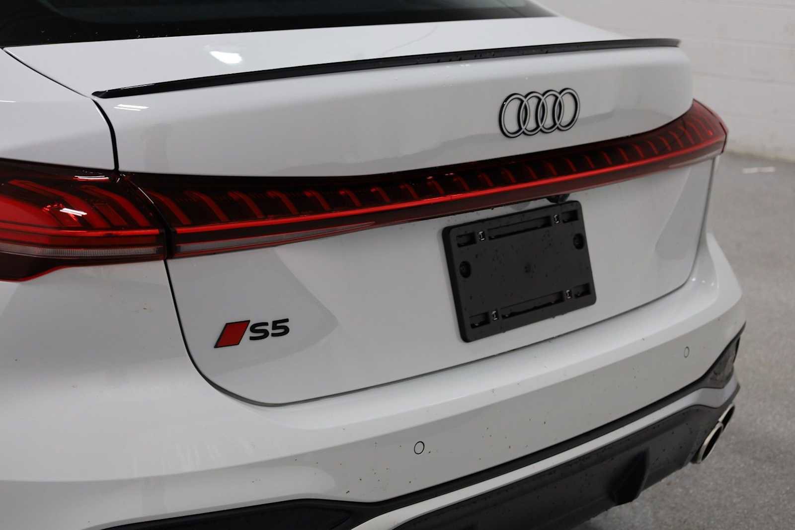 Certified 2025 Audi S5 Premium Plus w/ Premium Plus Package AWD/4WD image 8