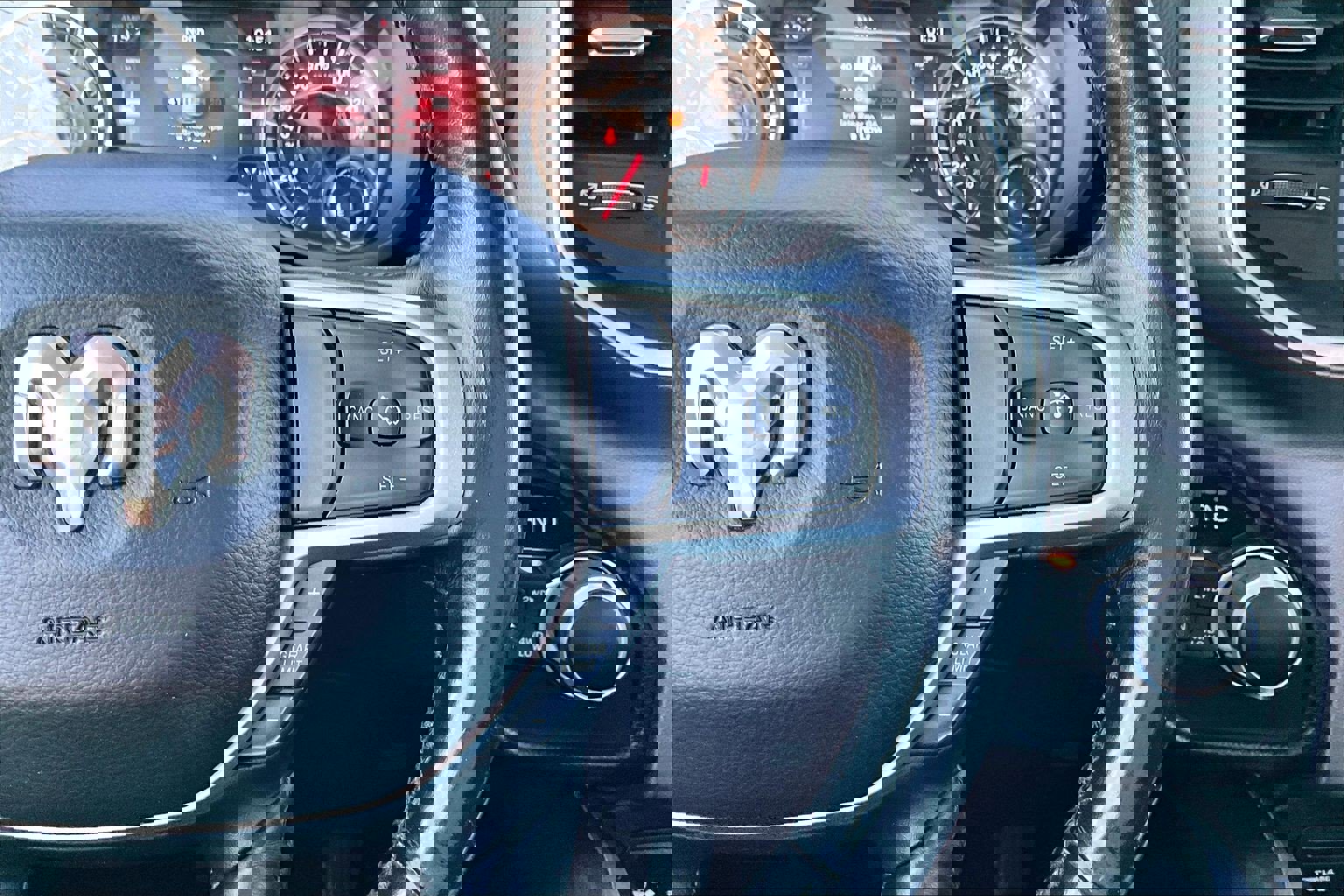 Used 2019 RAM 1500 Big Horn image 13