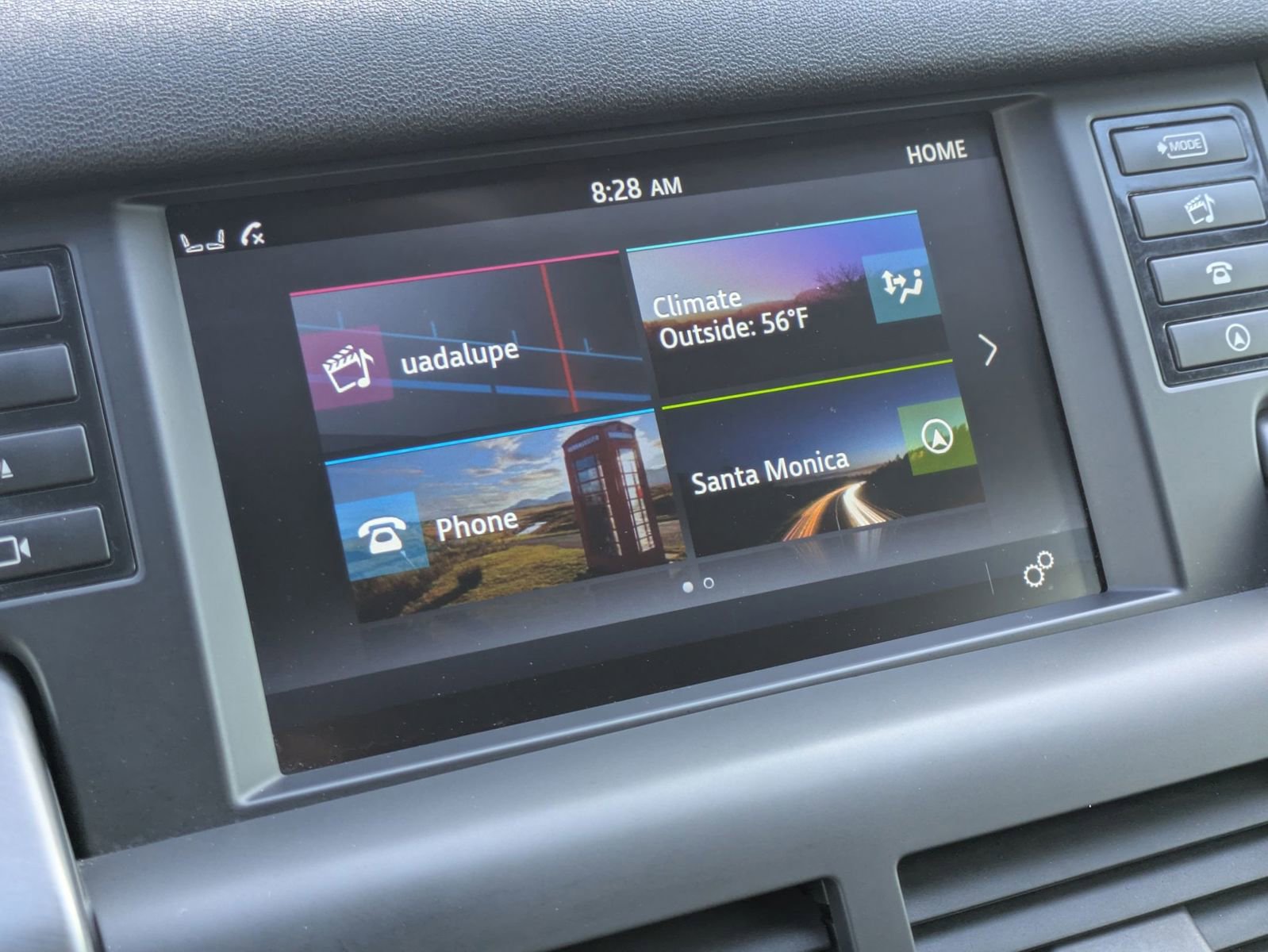 Used 2018 Land Rover Discovery Sport HSE image 21