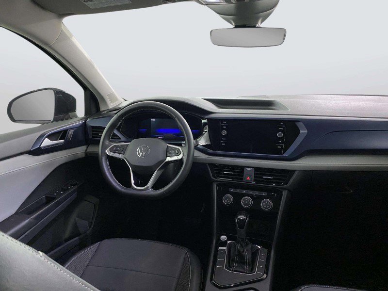 Used 2023 Volkswagen Taos SE w/ Panoramic Sunroof Package FWD image 22