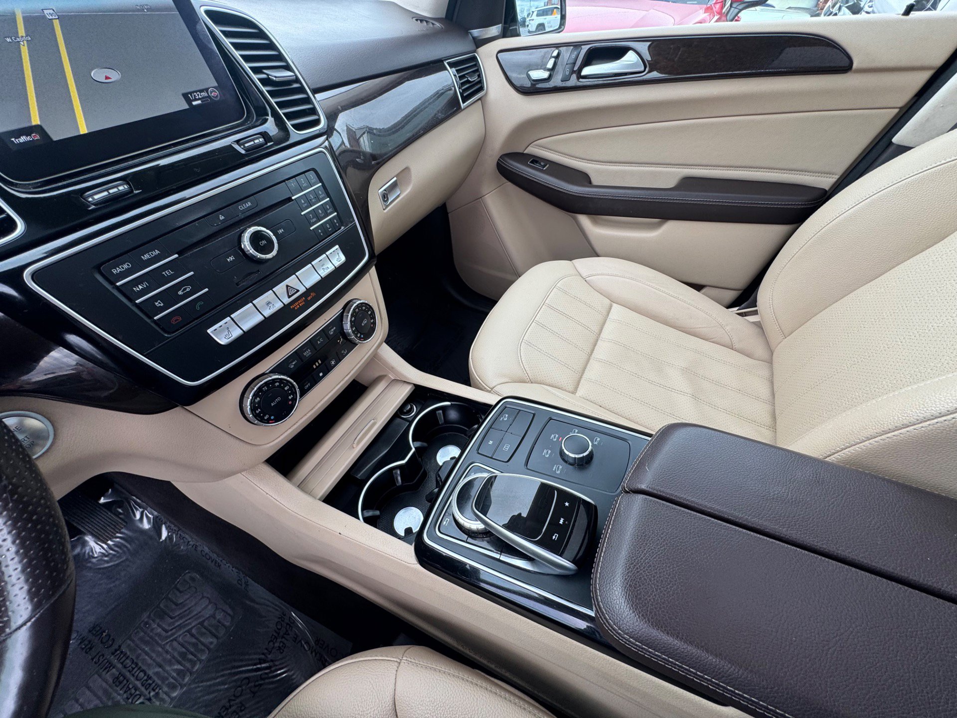 Used 2017 Mercedes-Benz GLE 350 4MATIC image 23