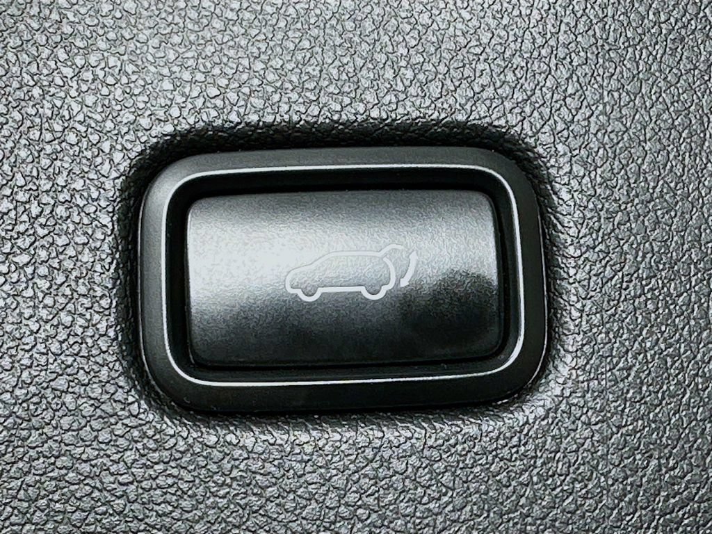 Certified 2019 Kia Sorento SX w/ SX Touring Package FWD image 14