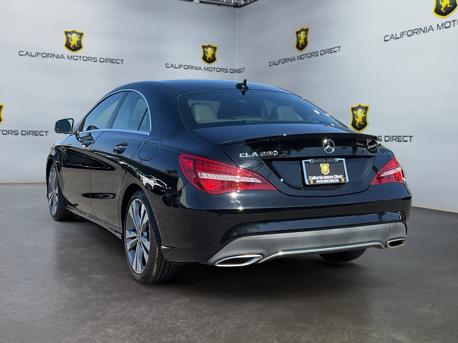 Used 2018 Mercedes-Benz CLA 250 w/ Premium Package image 7