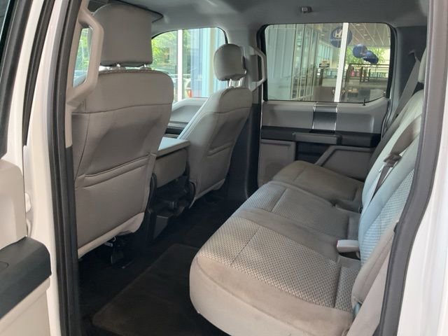 Used 2015 Ford F150 XLT w/ Equipment Group 302A Luxury RWD image 13