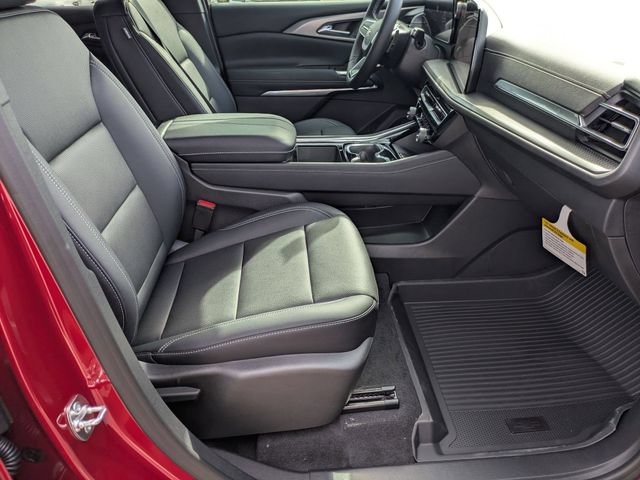 New 2026 Chevrolet Traverse LT w/ Sun and Wheel Package FWD image 40