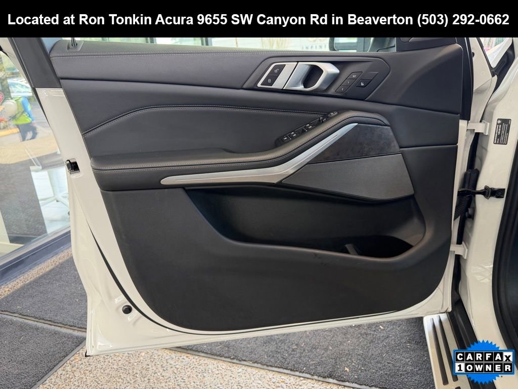 Used 2024 BMW X5 xDrive40i image 11