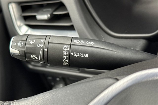 Used 2021 GMC Yukon SLT w/ SLT Luxury Plus Package image 39