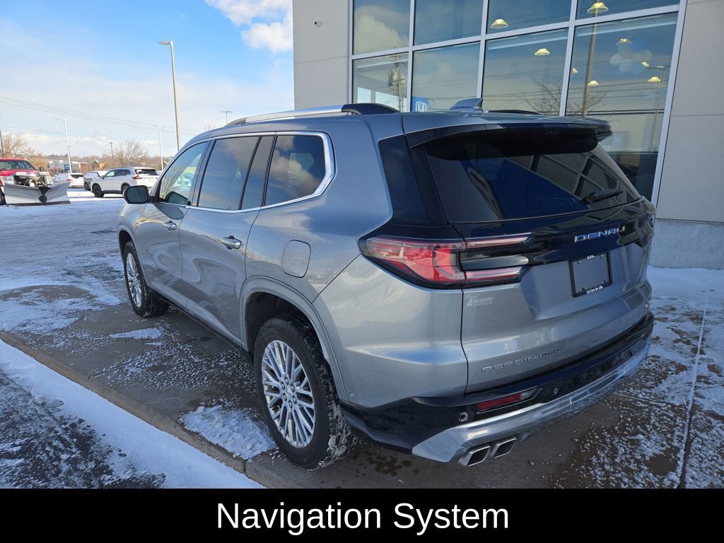 Used 2025 GMC Acadia Denali w/ Super Cruise Package image 6