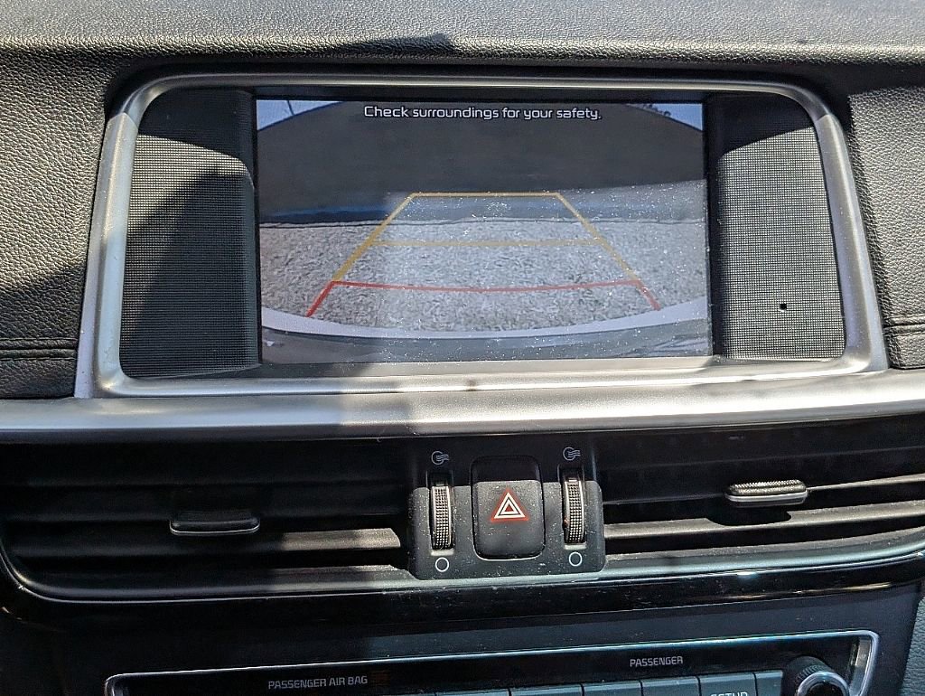 Used 2019 Kia Optima LX image 9