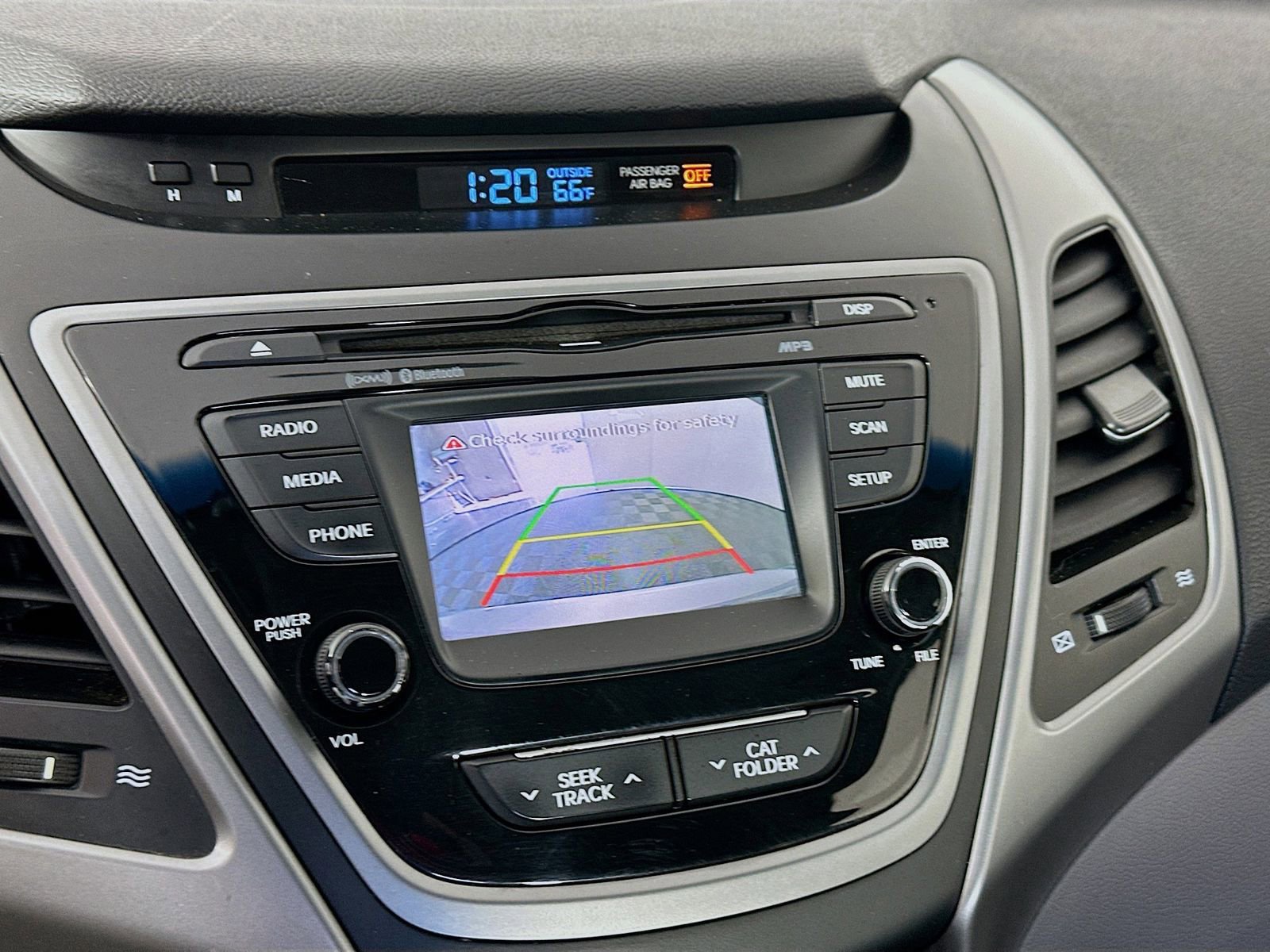 Used 2015 Hyundai Elantra SE w/ Option Group 02 FWD image 13