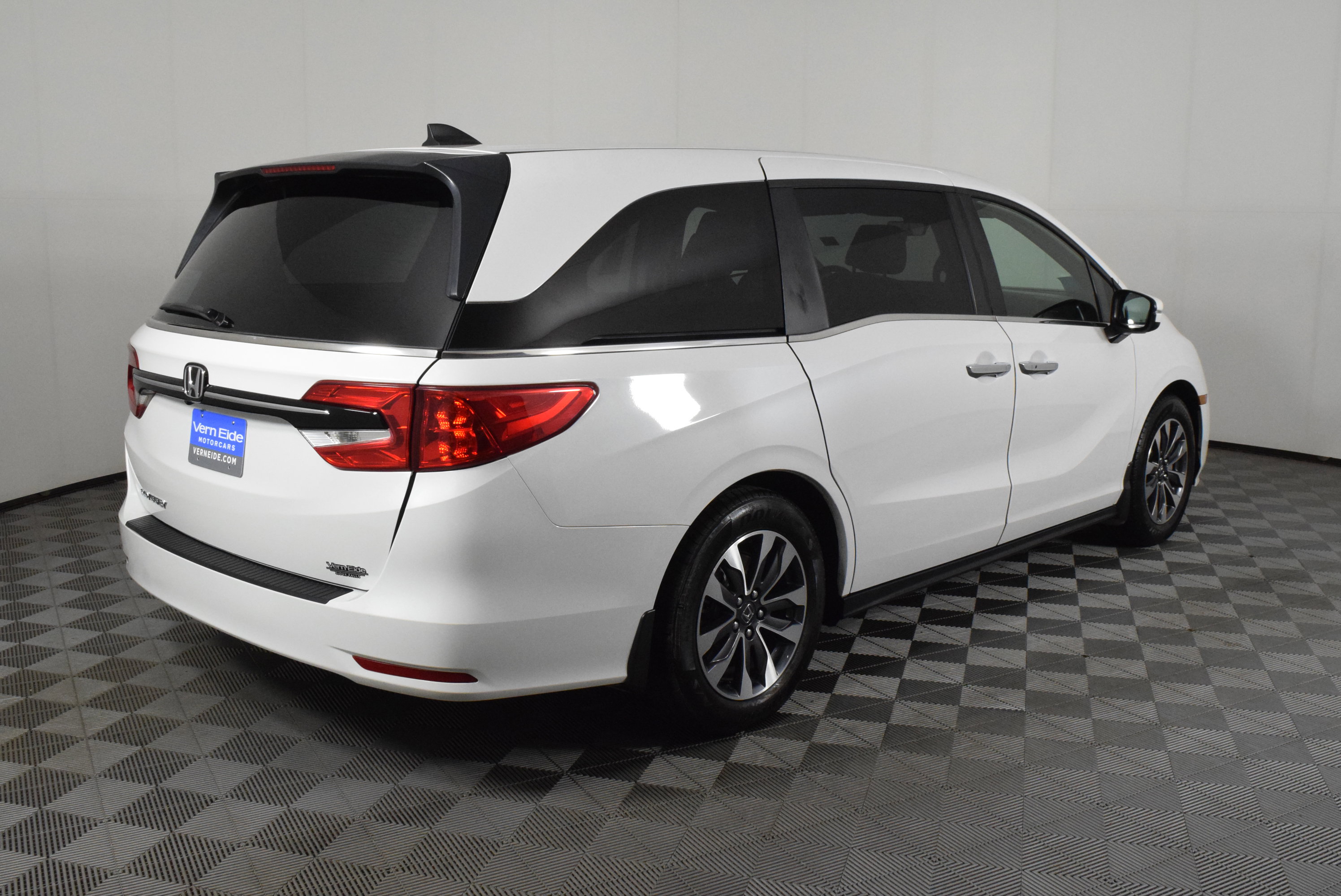 Used 2023 Honda Odyssey EX-L image 6