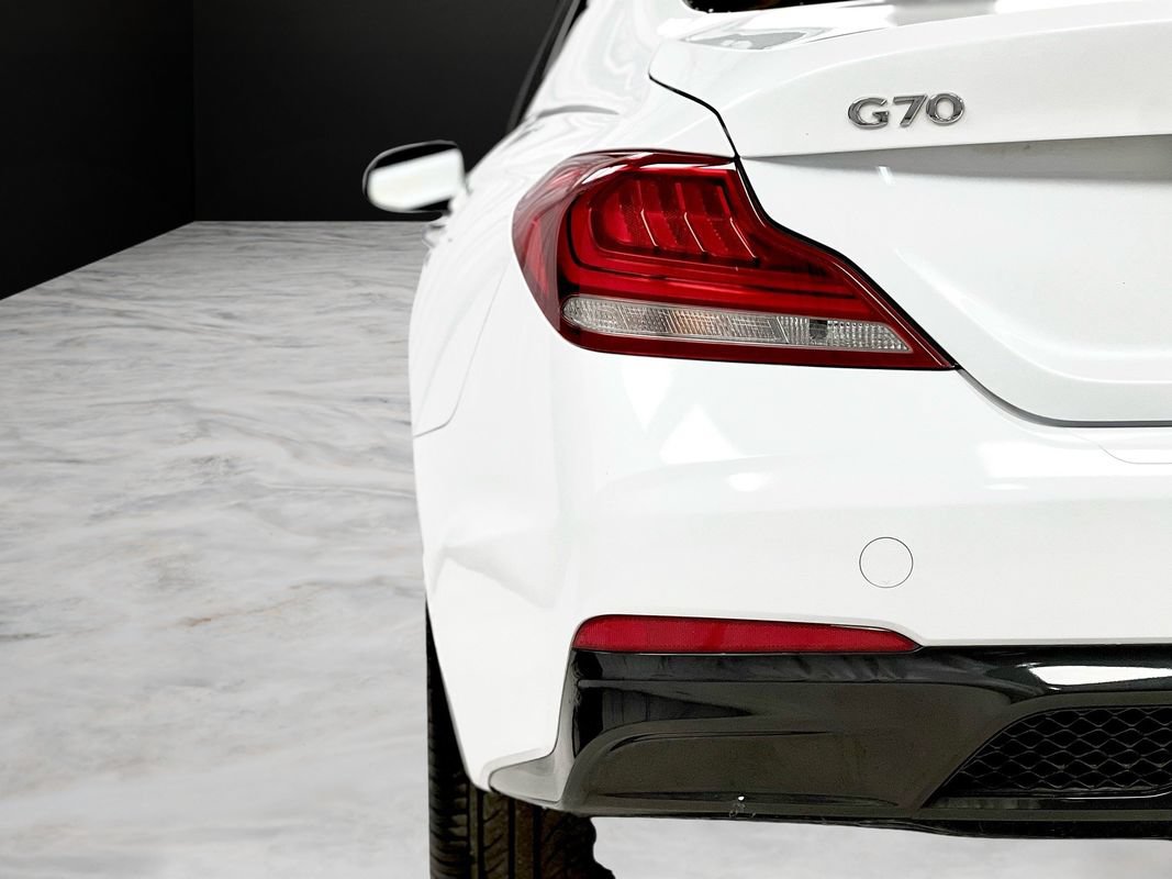 Used 2019 Genesis G70 2.0T Sport image 14