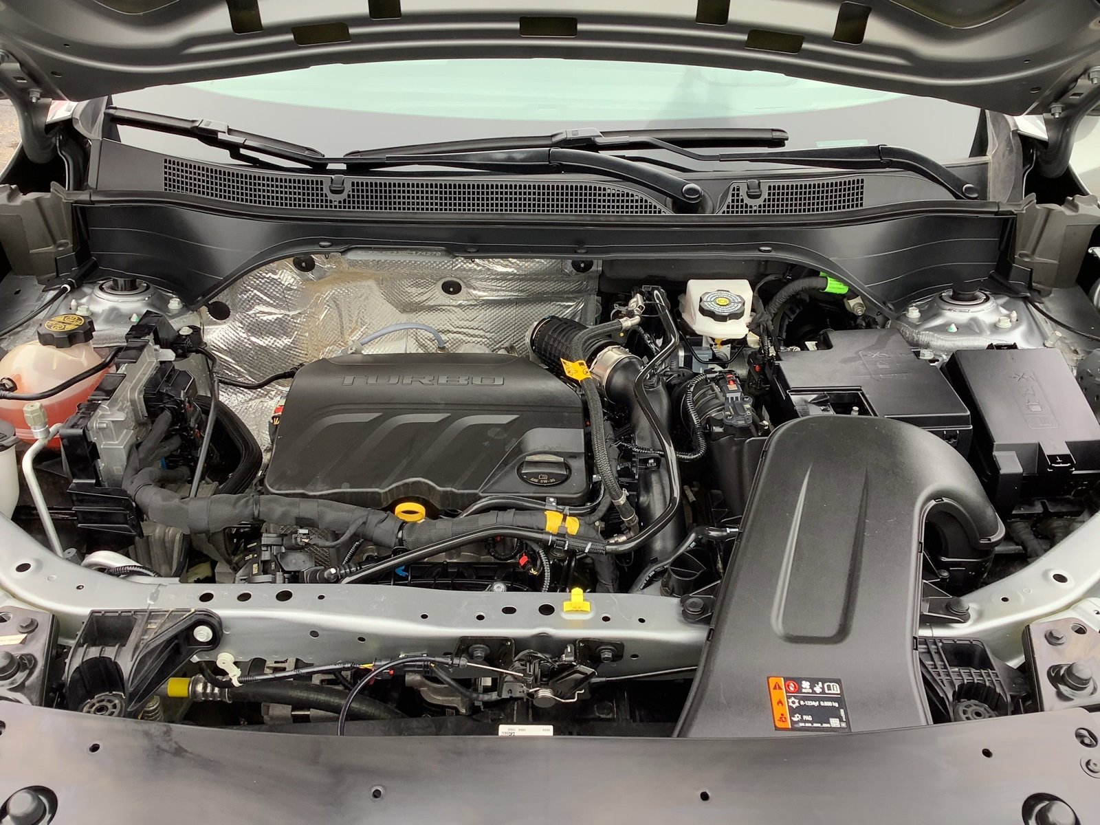 Used 2024 Chevrolet Trax LS w/ LS Convenience Package image 16