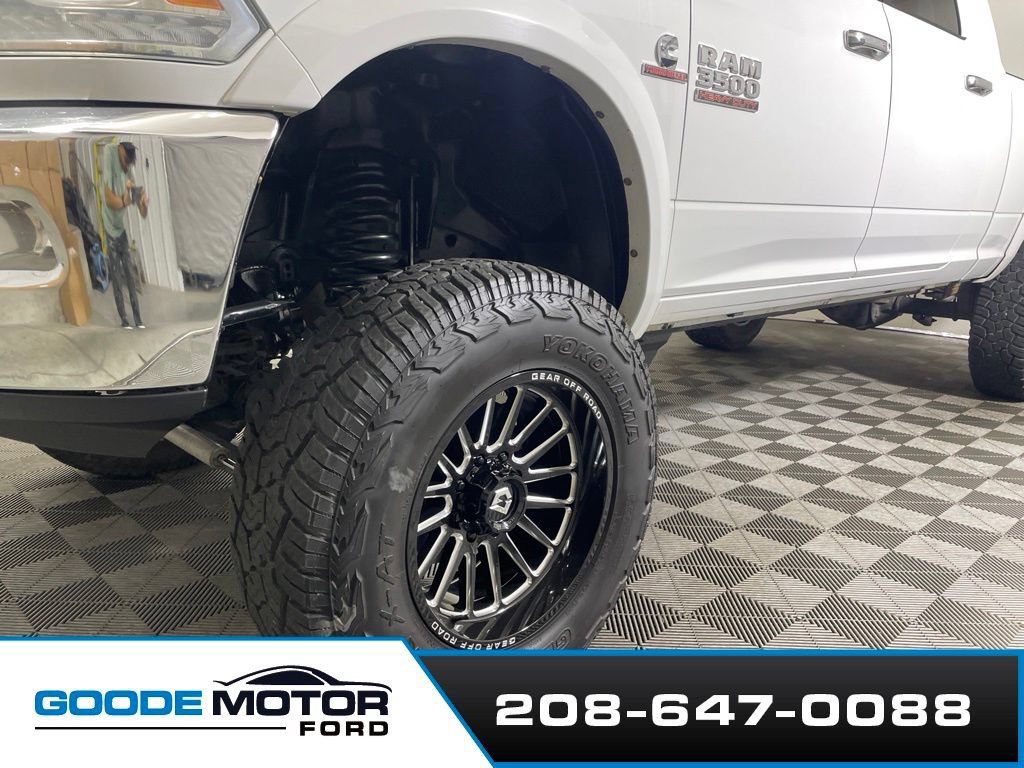Used 2014 RAM 3500 Laramie w/ Convenience Group AWD/4WD image 27