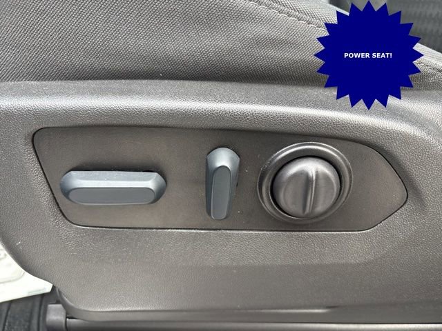 Used 2022 Chevrolet Silverado 1500 LT image 15