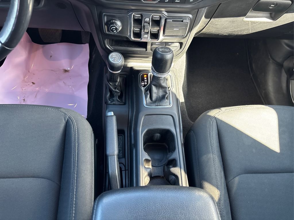Used 2021 Jeep Wrangler Unlimited Sport image 22