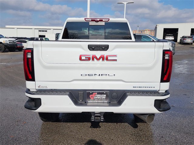 New 2026 GMC Sierra 2500 Denali w/ Denali Reserve Package image 4