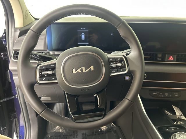 New 2026 Kia Carnival EX image 23