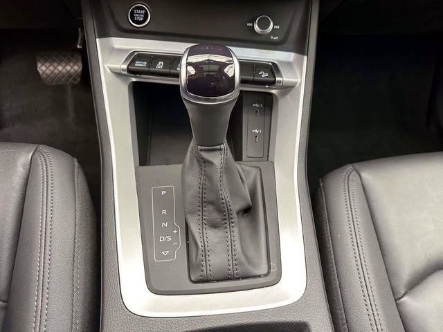 Used 2023 Audi Q3 2.0T Premium w/ Convenience Package AWD/4WD image 28