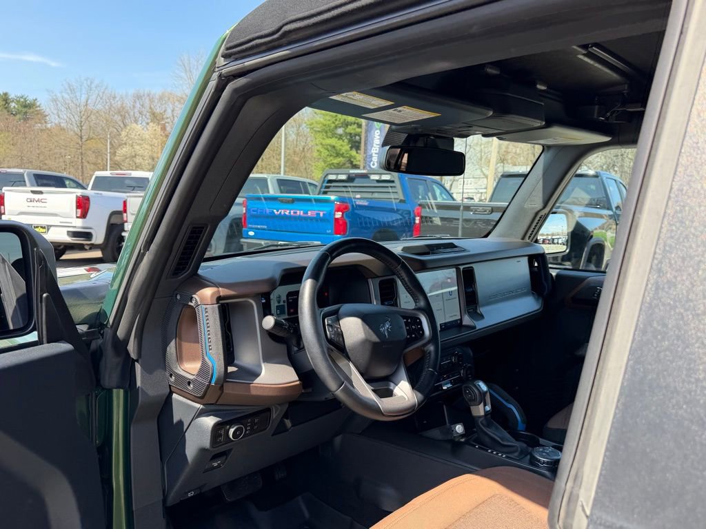 Used 2023 Ford Bronco Outer Banks AWD/4WD image 18