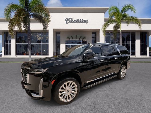 Certified 2023 Cadillac Escalade ESV Luxury RWD image 6