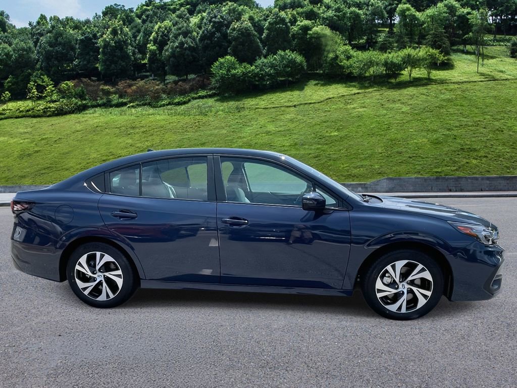Used 2025 Subaru Legacy Premium w/ Popular Package #1 AWD/4WD image 6