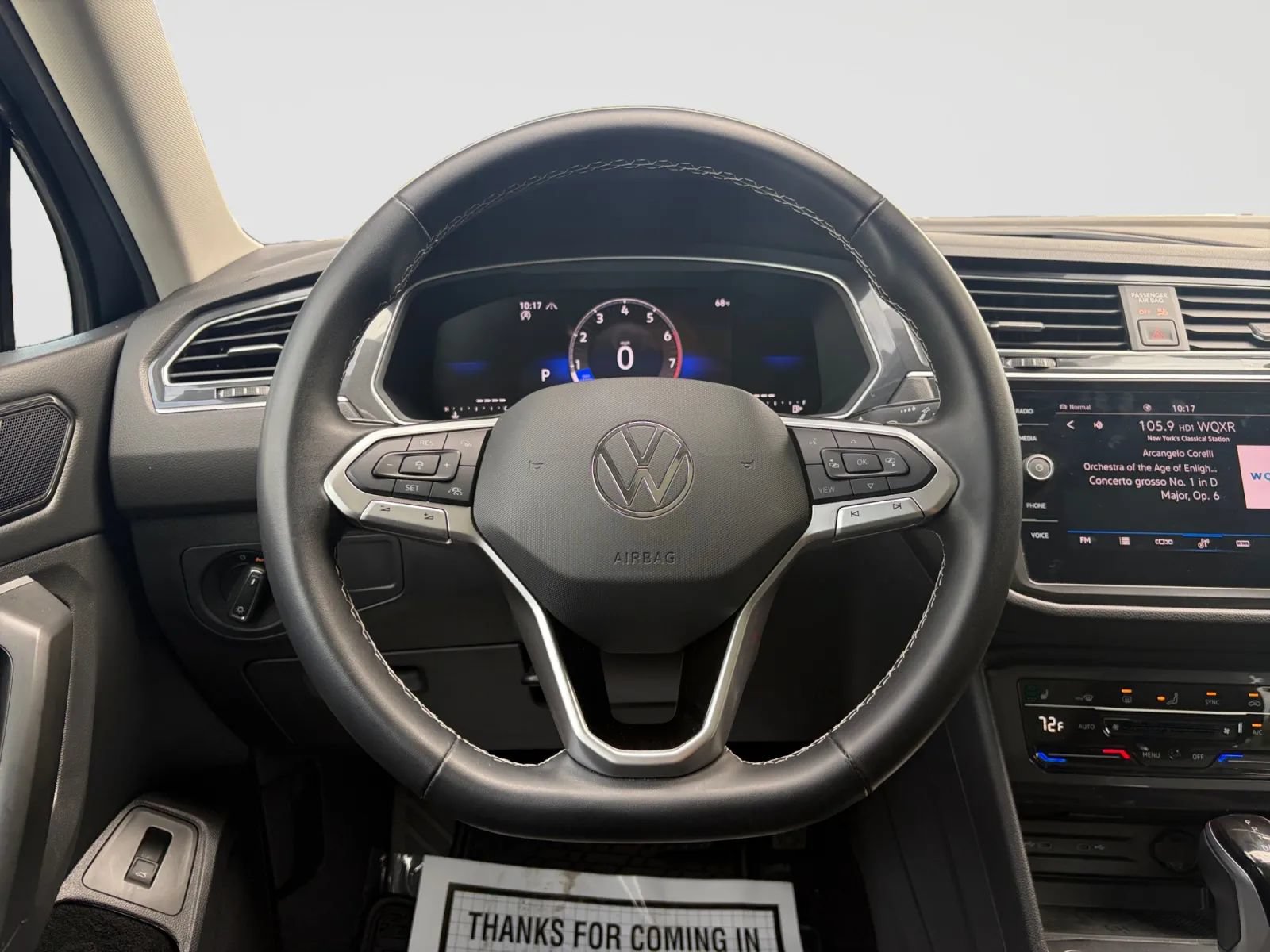 Used 2024 Volkswagen Tiguan SE w/ Panoramic Sunroof Package AWD/4WD image 29