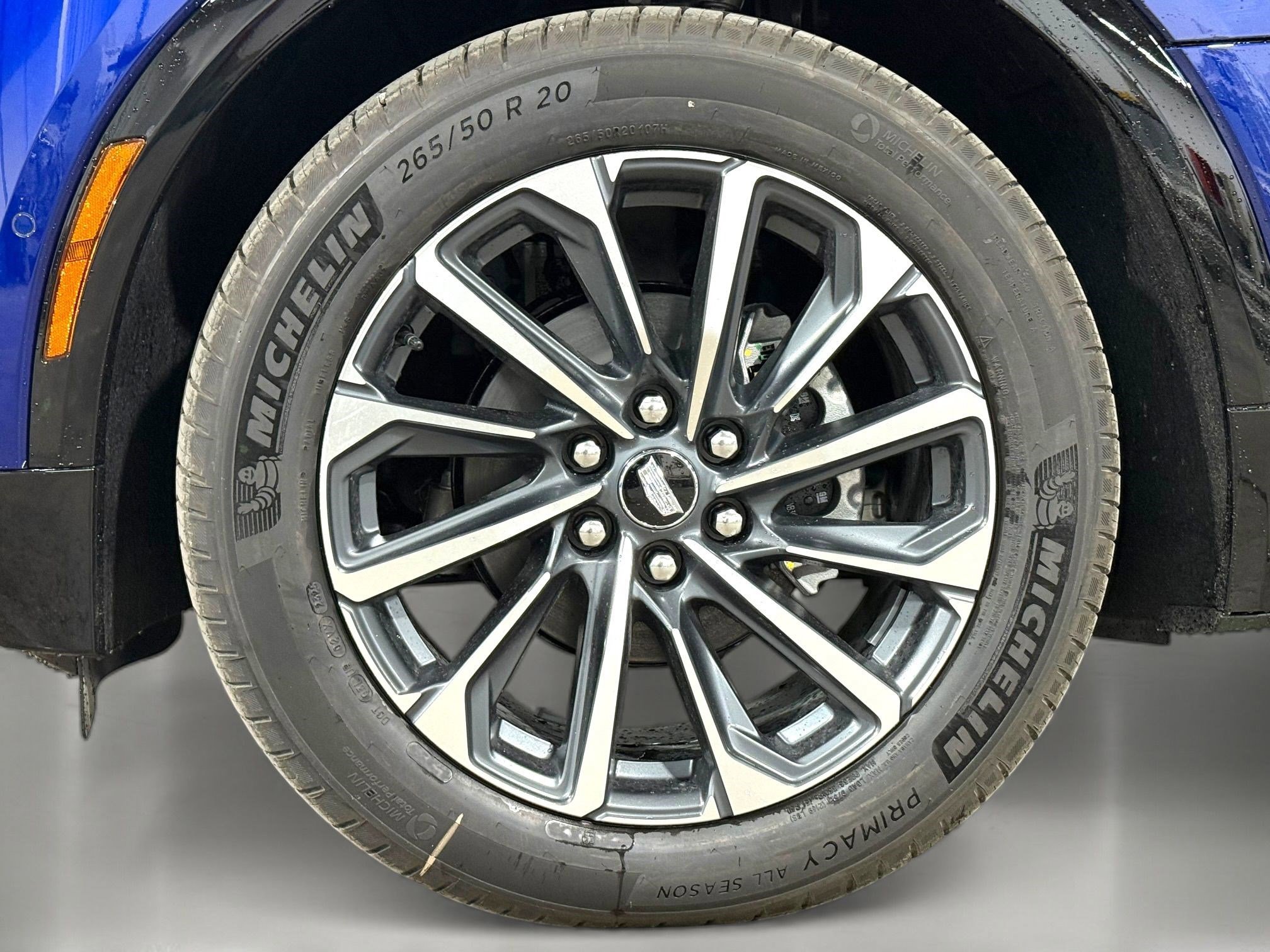 New 2026 Cadillac Lyriq Sport AWD/4WD image 12