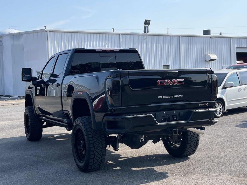 Used 2023 GMC Sierra 2500 AT4 w/ AT4 Premium Plus Package image 5
