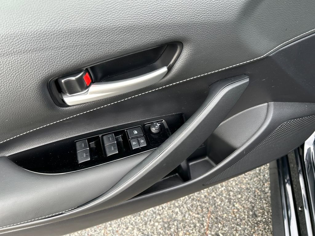 Used 2022 Toyota Corolla SE image 14