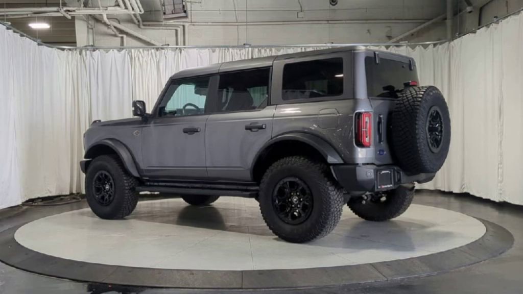 Used 2023 Ford Bronco Wildtrak AWD/4WD image 8