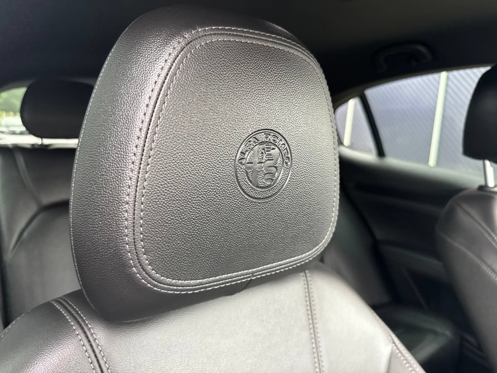 Used 2023 Alfa Romeo Stelvio Sprint AWD/4WD image 70