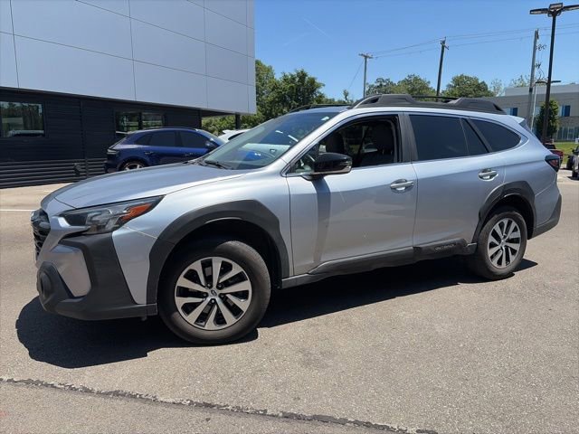 Used 2024 Subaru Outback Premium AWD/4WD image 6
