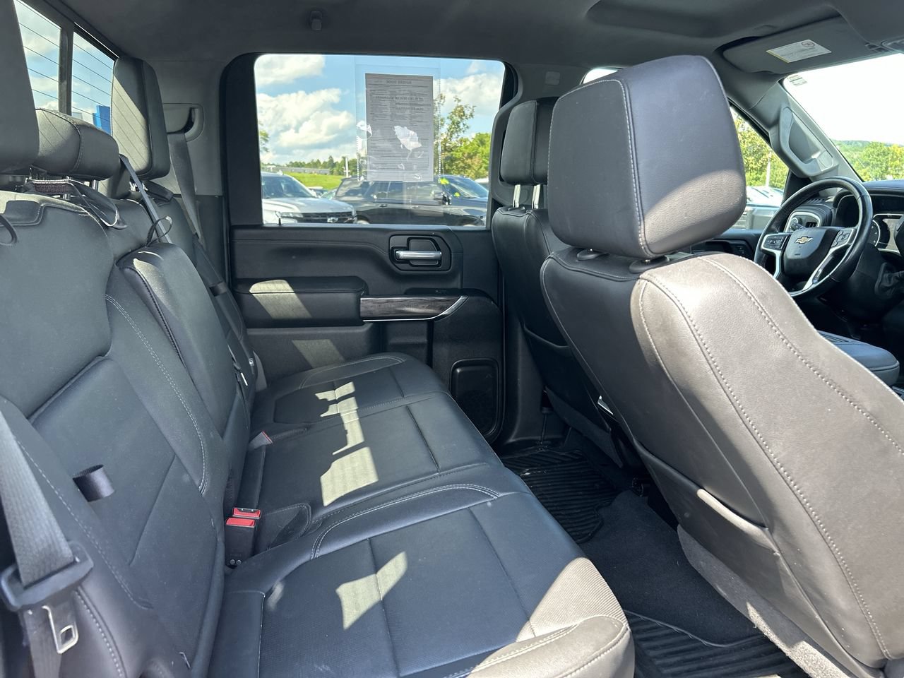 Used 2020 Chevrolet Silverado 2500 LTZ w/ LTZ Premium Package AWD/4WD image 19