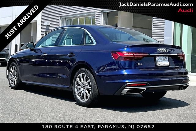 Used 2023 Audi A4 2.0T Premium w/ Convenience Package AWD/4WD image 10